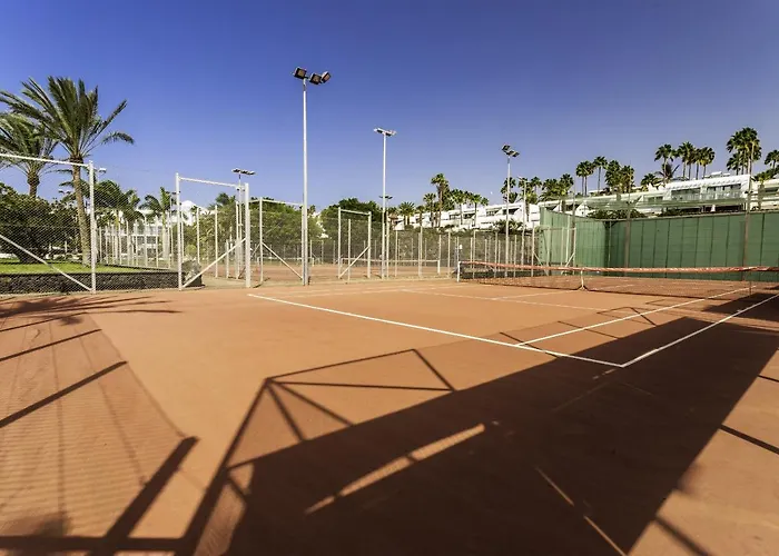 Red Volcano - Pool&gym In Sport Center Fariones Included By Lanzarote Puerto del Carmen (Lanzarote)